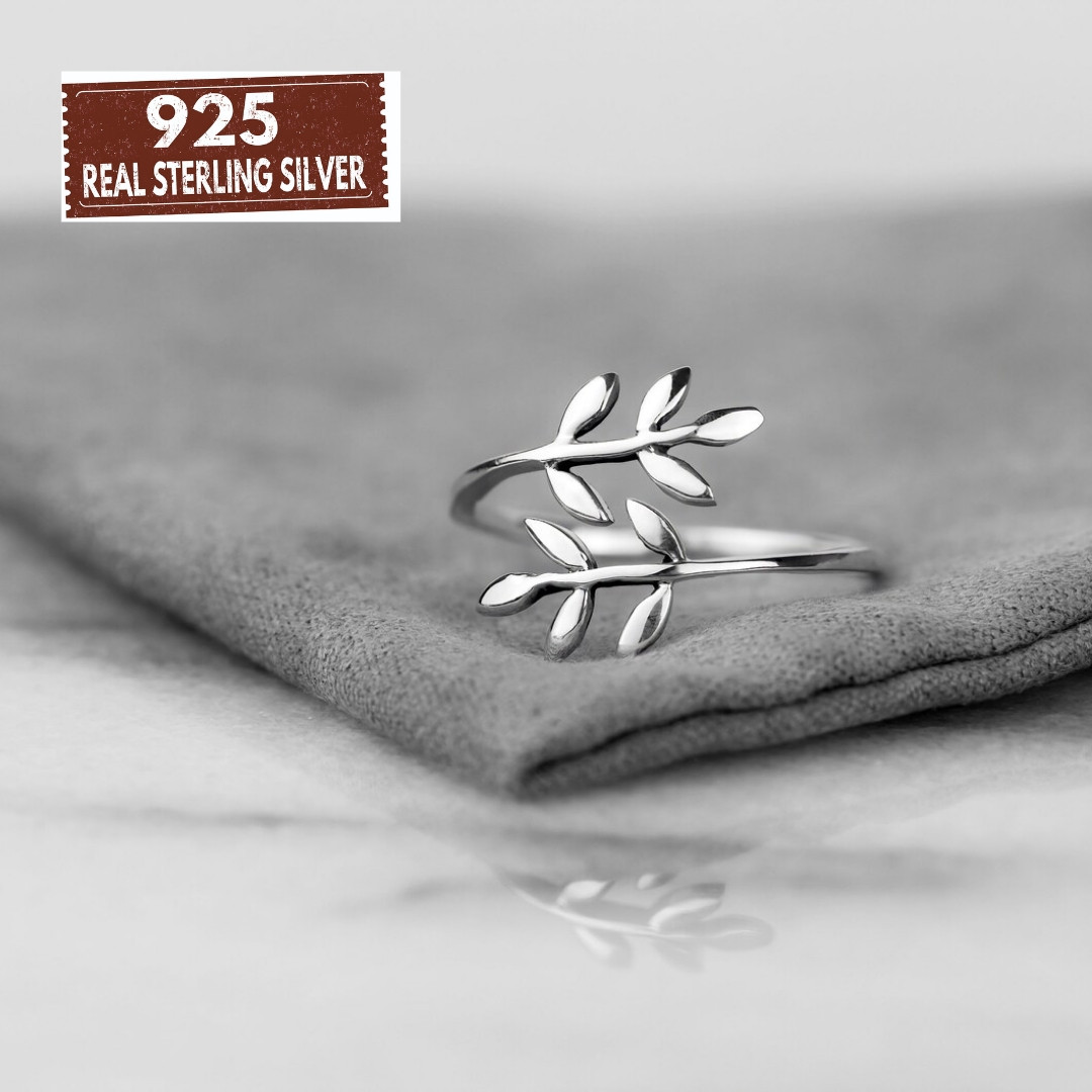 خاتم بتصميم أنثوي من الفضة الإسترليني 925 فري سايز - كود 867