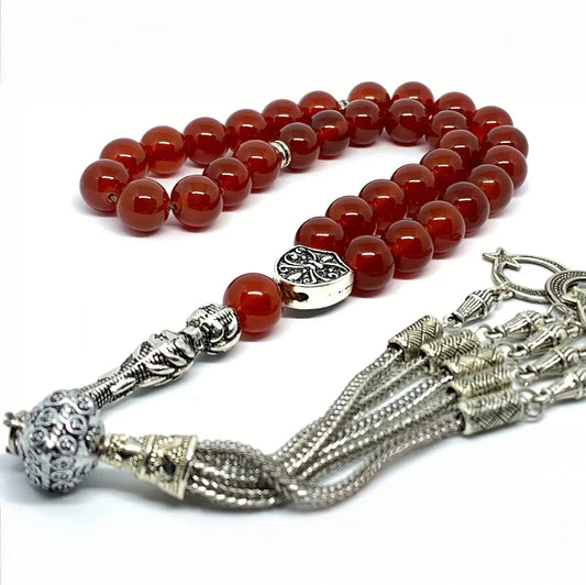 سبحه من العقيق الأحمر مع شرابه ومأذنه وفواصل من الفضه أو الاستانلس - كود 1280