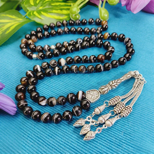 سبحه من العقيق السليماني الاسود المجزع مع الفضه أو الاستانلس - كود 1300