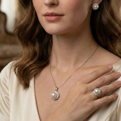 طقم كامل حلق وسلسله وخاتم من الألماس واللؤلؤ الطبيعي ، هدية فاخرة للنساء، مجوهرات راقية- كود 9780 (Copy)